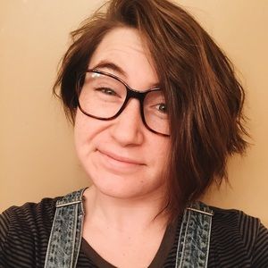 Meet your Posher, Mikayla